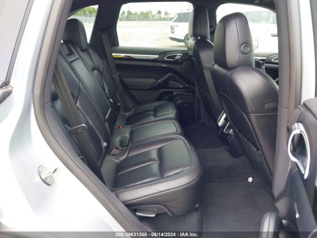 WP1AB2A27HLA51689 Porsche CAYENNE S