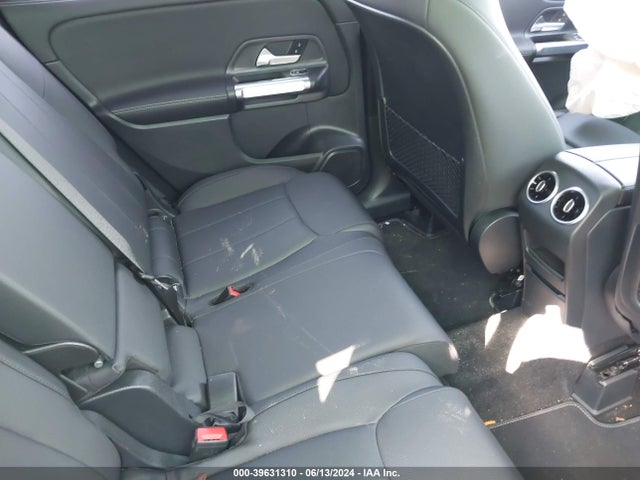 W1N4M4HB9PW314006 Mercedes-Benz Glb 250 4matic