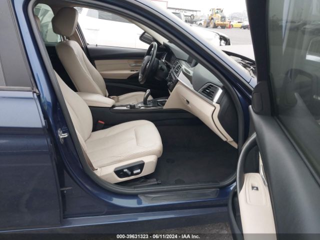 WBA8A9C51GK617656 BMW 320i