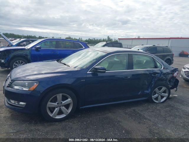1VWAT7A35FC113010 Volkswagen Passat 1.8t Limited Edition