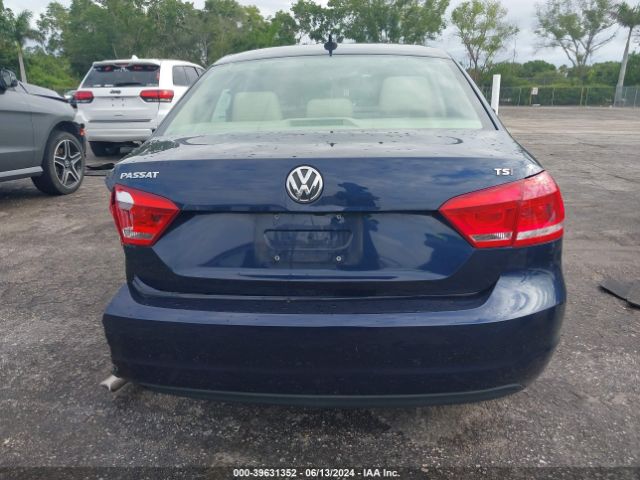 1VWAT7A35FC113010 Volkswagen Passat 1.8t Limited Edition