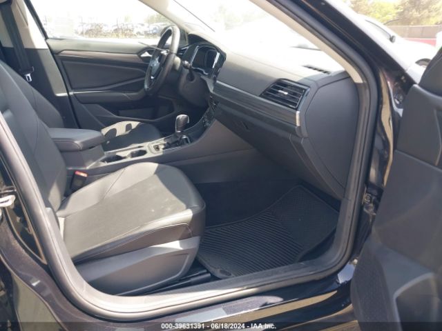 3VWE57BU0KM045193 Volkswagen Jetta 1.4t Sel
