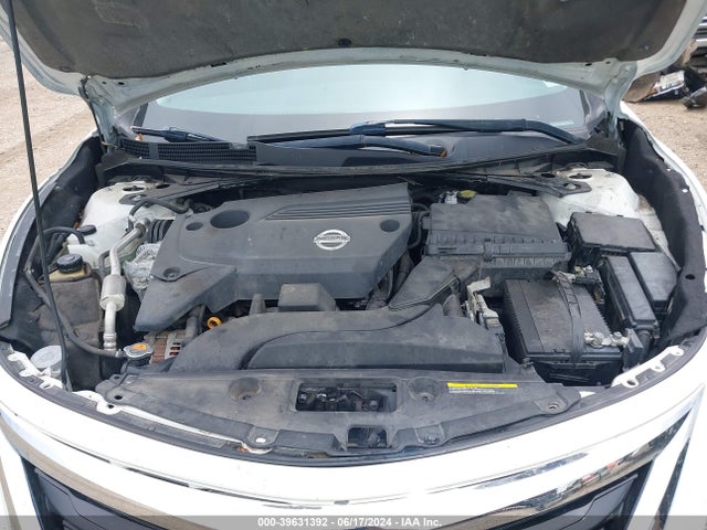 Nissan Altima 2.5 S 2015 1N4AL3AP3FC464082 Image 10