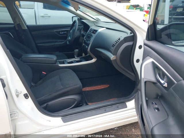 Nissan Altima 2.5 S 2015 1N4AL3AP3FC464082 Image 5