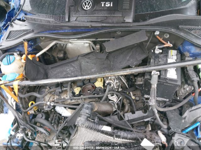 1VWDT7A30HC064587 Volkswagen Passat 1.8t R-line