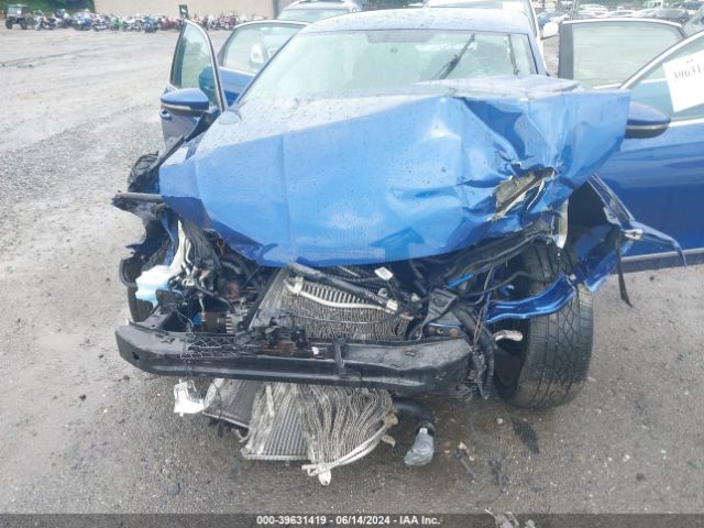 1VWDT7A30HC064587 Volkswagen Passat 1.8t R-line