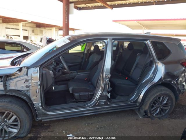 JN8AT3AA0MW010247 Nissan Rogue S Fwd