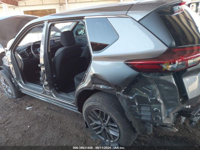 JN8AT3AA0MW010247 Nissan Rogue S Fwd