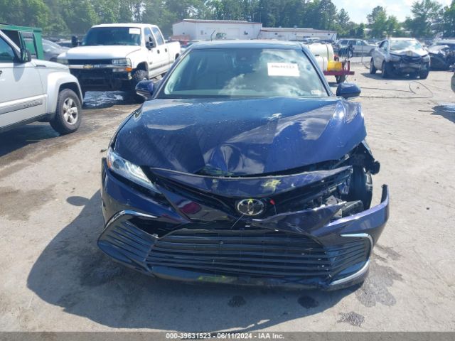 4T1F11AK8MU521510 Toyota CAMRY XLE