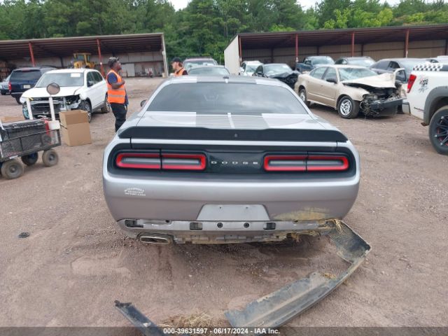 2C3CDZAG3GH239974 Dodge Challenger Sxt