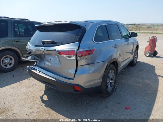 Toyota Highlander Xle V6 2015 5TDJKRFH8FS104371 Image 4