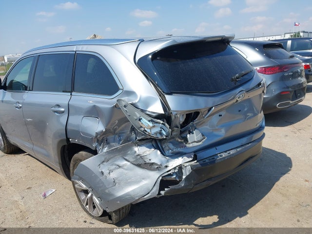 Toyota Highlander Xle V6 2015 5TDJKRFH8FS104371 Image 6