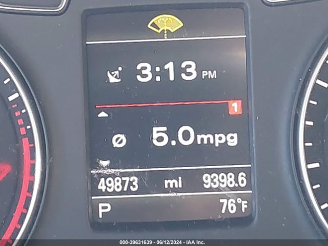 WA1JCCFSXJR000472 Audi Q3 2.0t Premium/2.0t Sport Premium