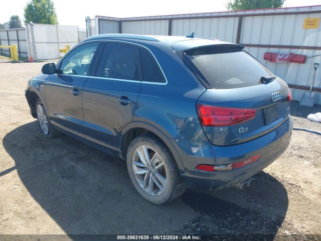 WA1JCCFSXJR000472 Audi Q3 2.0t Premium/2.0t Sport Premium
