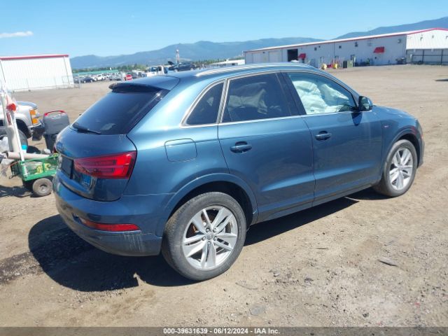 WA1JCCFSXJR000472 Audi Q3 2.0t Premium/2.0t Sport Premium