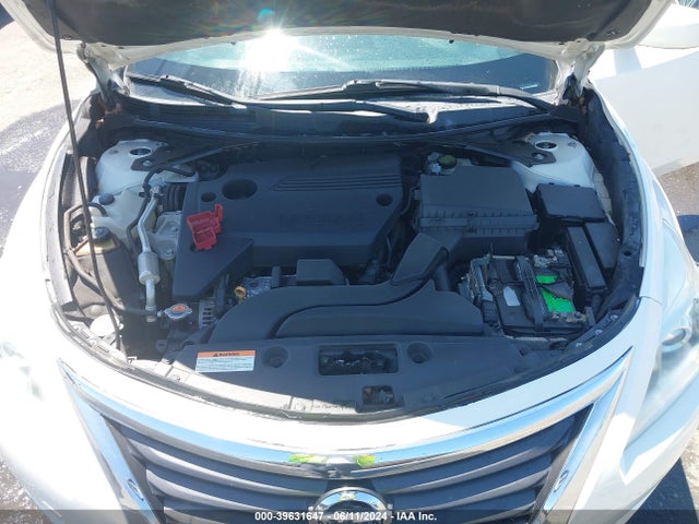 Nissan Altima 2.5 S 2015 1N4AL3AP8FC587649 Image 10
