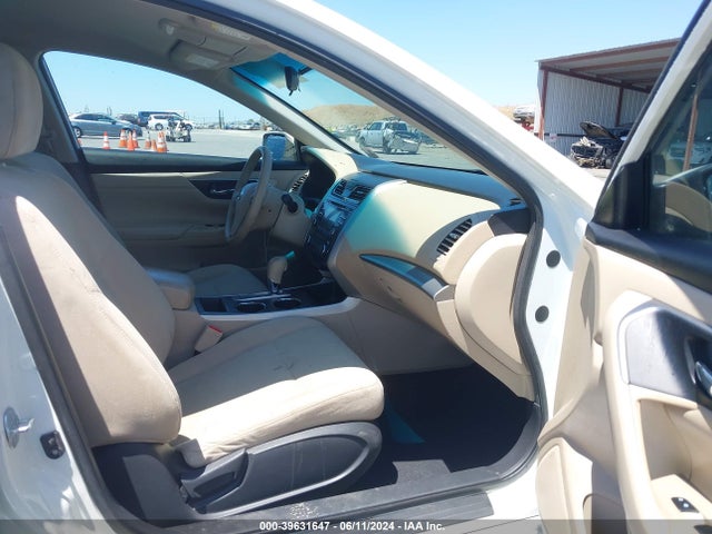 Nissan Altima 2.5 S 2015 1N4AL3AP8FC587649 Image 5