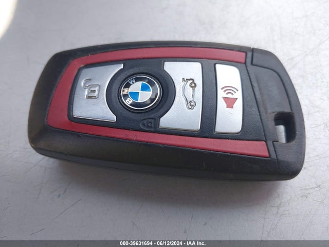 WBA8D9G3XHNU66574 BMW 330i Xdrive