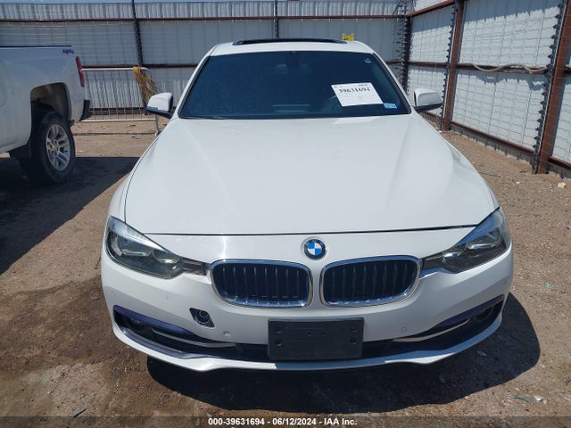 WBA8D9G3XHNU66574 BMW 330i Xdrive