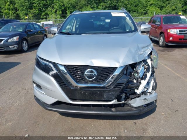 JN1BJ1CW8NW485409 Nissan Rogue Sport Sl Awd Xtronic Cvt