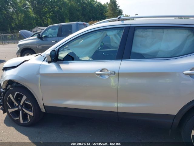JN1BJ1CW8NW485409 Nissan Rogue Sport Sl Awd Xtronic Cvt