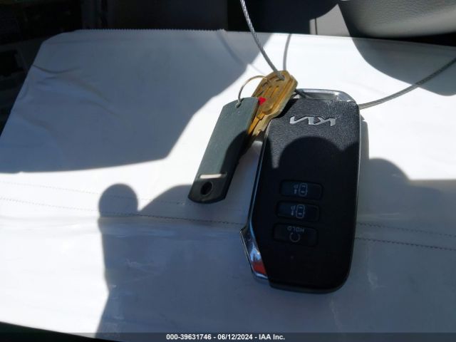 KNDCT3L11P5067360 KIA Niro Ev Wave