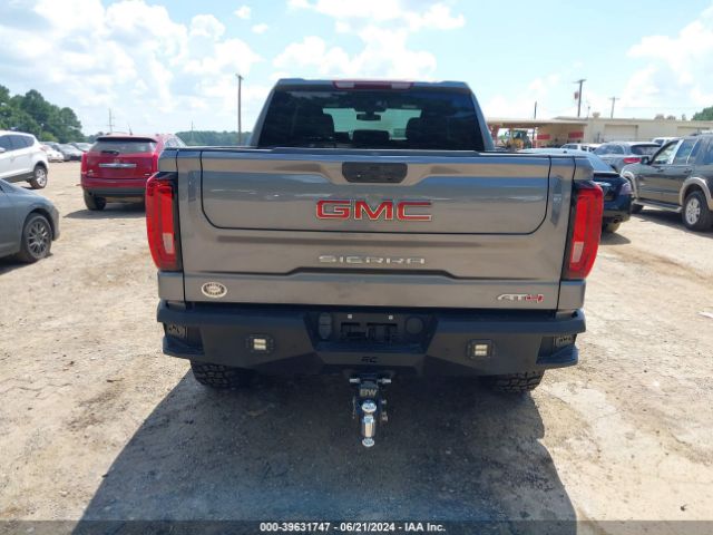 1GTP9EEL8MZ403469 GMC Sierra 1500 4wd  Short Box At4