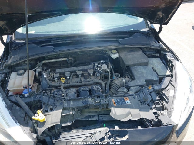 Ford FOCUS SE 2018 1FADP3K27JL282625 Image 10