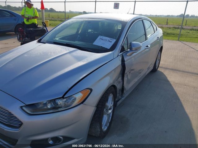 3FA6P0HD9ER338717 Ford FUSION SE