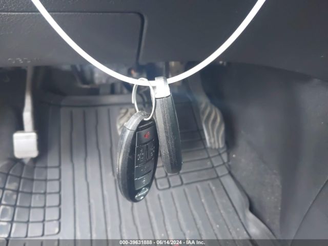 5N1AT2MT6EC768689 Nissan Rogue Sl