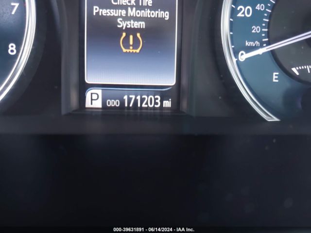 4T1BF1FK9HU792848 Toyota CAMRY LE