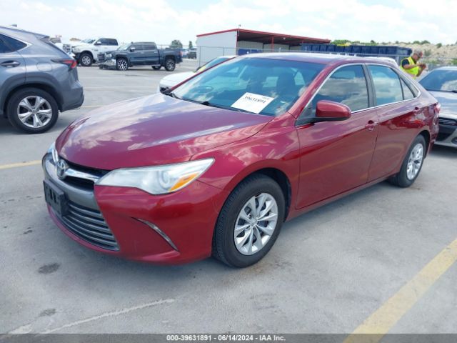4T1BF1FK9HU792848 Toyota CAMRY LE
