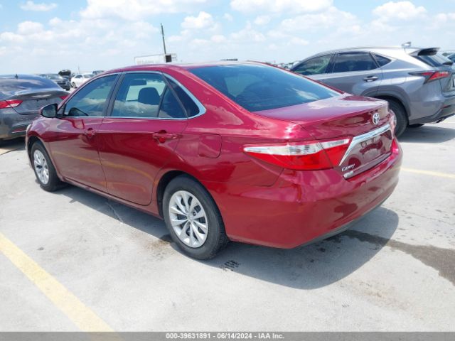4T1BF1FK9HU792848 Toyota CAMRY LE