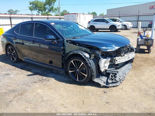 Toyota CAMRY XSE 2019 4T1B61HK0KU702653 main image