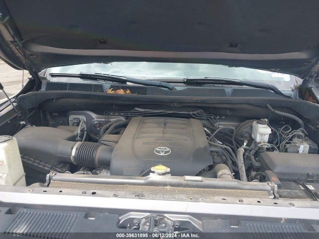 5TFHY5F18FX439763 Toyota Tundra Limited 5.7l V8