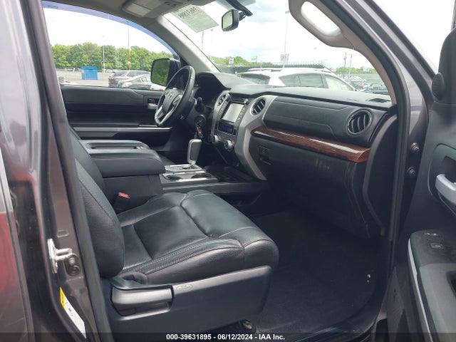 5TFHY5F18FX439763 Toyota Tundra Limited 5.7l V8