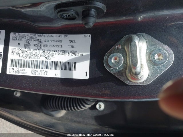 5TFHY5F18FX439763 Toyota Tundra Limited 5.7l V8