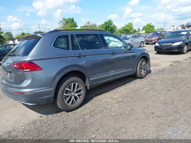 3VV2B7AX9LM045044 Volkswagen Tiguan 2.0t Se/2.0t Se R-line Black/2.0t Sel