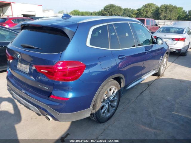 2019 BMW X3 5UXTR9C57KLE18296 Photo 3