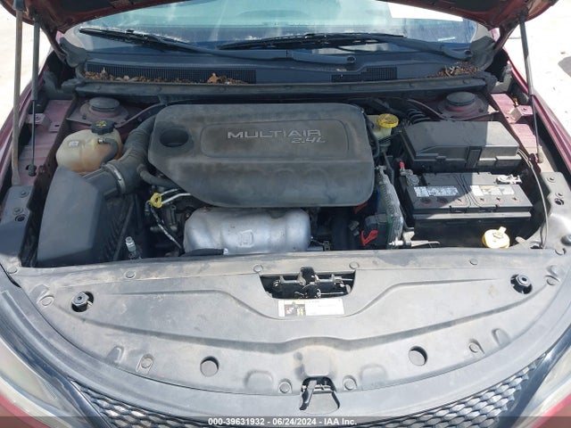 1C3CCCBB0FN649866 Chrysler 200 S