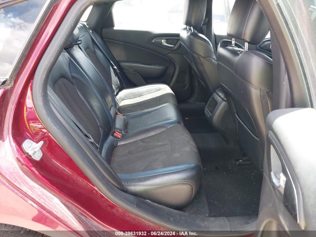 1C3CCCBB0FN649866 Chrysler 200 S
