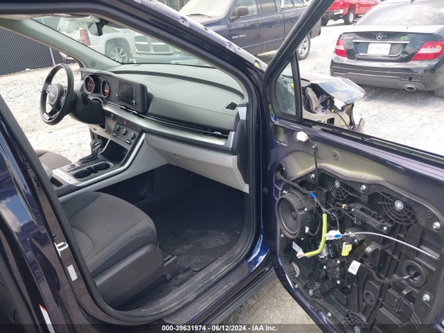 KIA Carnival Mpv Lx 2022 KNDNB4H30N6189307 Image 5