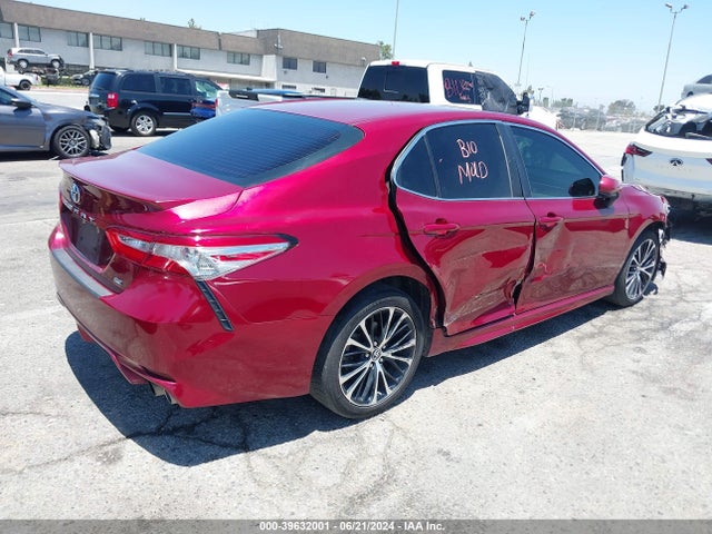 Toyota CAMRY SE 2018 4T1B11HK9JU580355 Image 4