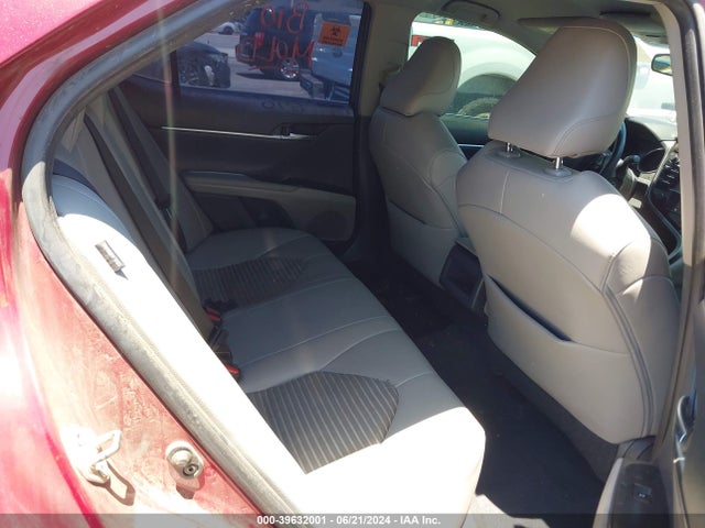 Toyota CAMRY SE 2018 4T1B11HK9JU580355 Image 8