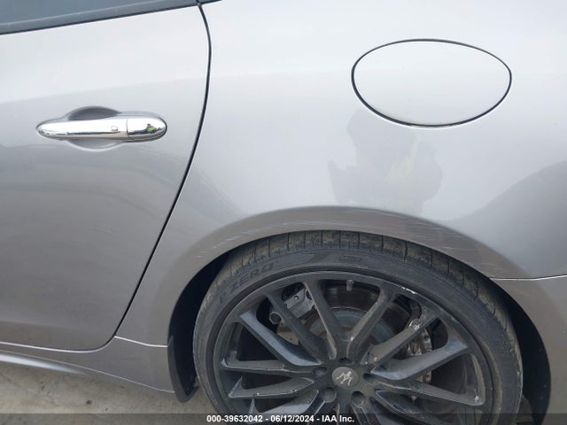 ZAM56PPL1H1237143 Maserati Quattroporte Gts Granlusso