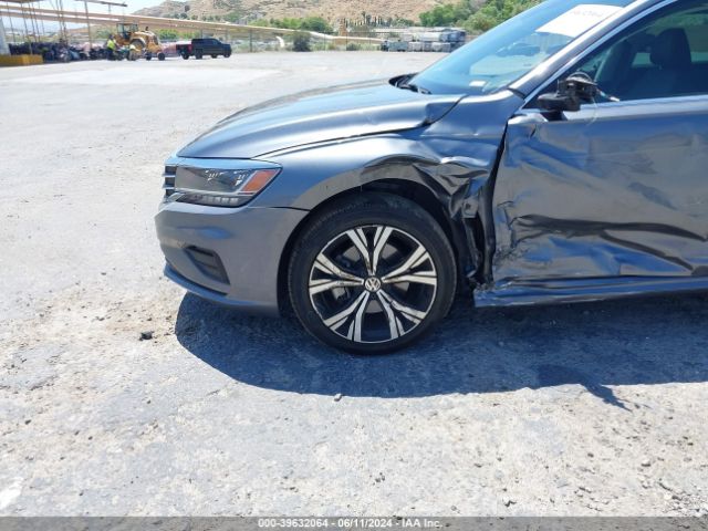 1VWSA7A38NC000371 Volkswagen Passat 2.0t Se