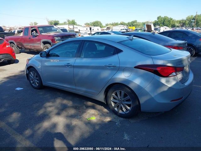 Hyundai ELANTRA SE 2015 5NPDH4AE8FH626161 Image 3