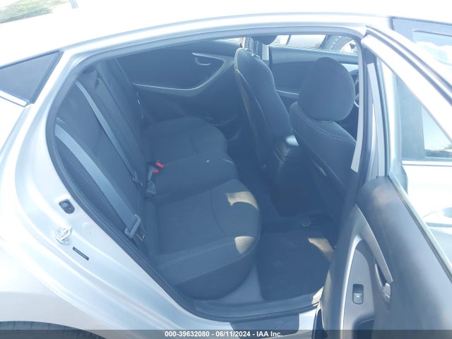 Hyundai ELANTRA SE 2015 5NPDH4AE8FH626161 Image 8