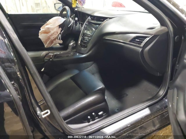 1G6AX5SX2H0163674 Cadillac CTS LUXURY