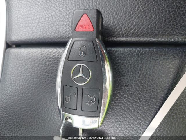 55SWF4KB5FU088017 Mercedes-Benz C 300 4matic/luxury 4matic/sport 4matic